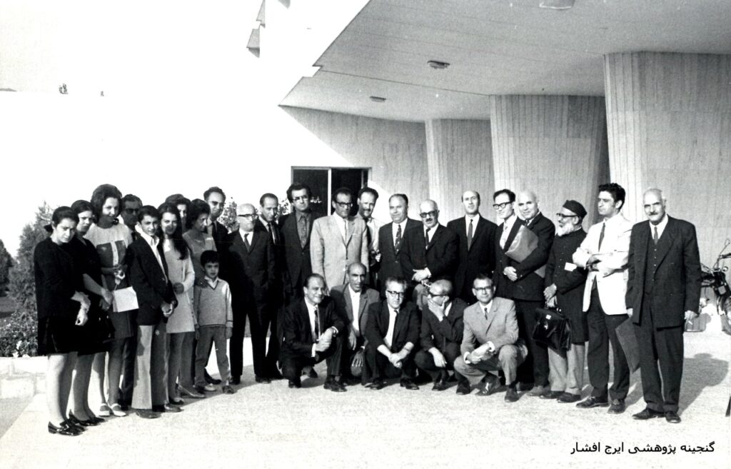 عباس زریاب