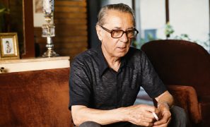 پرویز ناتل خانلری