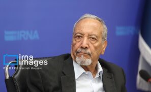 محمود جعفری دهقی